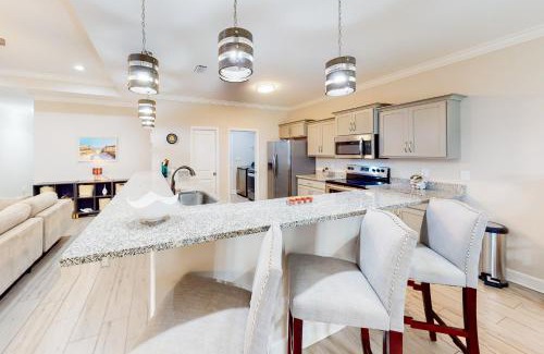 Navarre House | Vacation Breeze