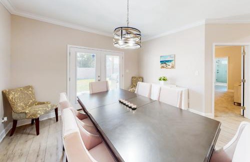 Navarre House | Vacation Breeze