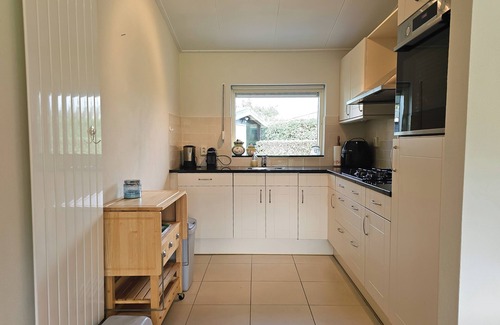 Municipality of Veere House | Vacation bungalow with large garden WE11