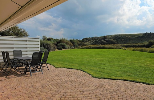 Municipality of Veere House | Vacation bungalow with large garden WE11