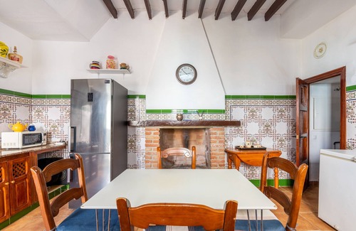 Villanueva del Rosario House | Vacation Home "Villa Hache" with Mountain View, 2 Private Terraces & Wi-Fi