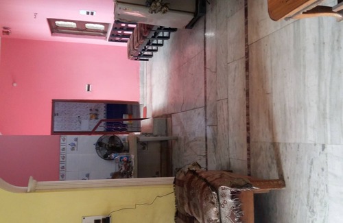 Delhi House | Vacation Farm House Enjoyable palace for Stay .it's soo sweet palce .we l nice