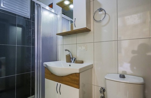 Kas House | Vacation Flat w Pool, BBQ, Garden in Kas