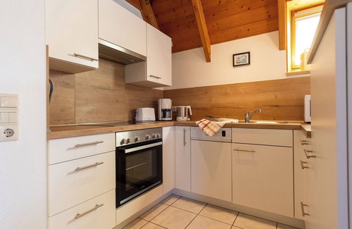 Dorumer Neufeld House | Vacation home Tegeler Rinne 6. close to the beach and cozy
