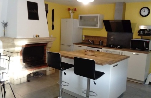 Meschers-sur-Gironde House | Vacation home in Meschers quiet area