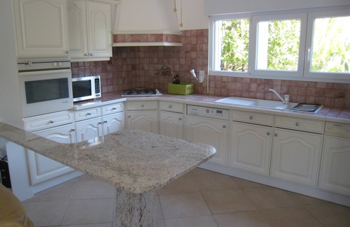 Laroque-des-Alberes House | Vacation home with private pool at the foot of the Pyrenees and close to the beach