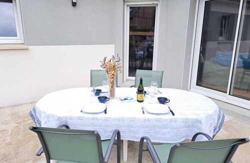 Loctudy House | Vacation home 1.2 km from the seafront