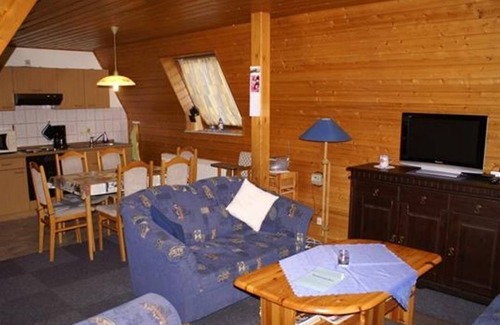 Tannenhausen House | Vacation home 13, shower, WC, 2 bedrooms - Haus am See