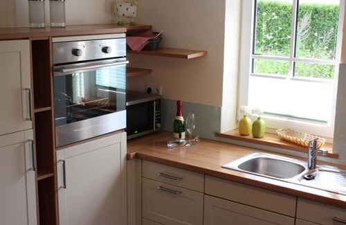 Assinghausen Apartment | Vacation home, 190 sqm, 5-6 bedrooms, terrace with garden furniture, max. 12 persons