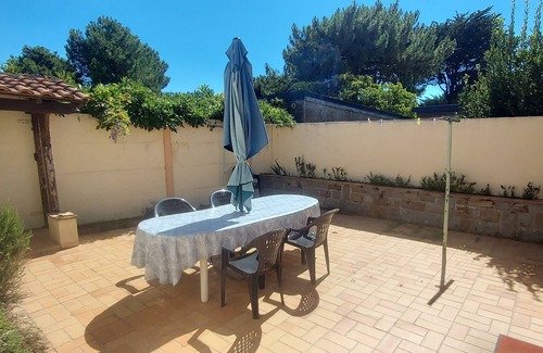 Pornichet House | Vacation home 200m from the sea. 2 bedrooms, close to all amenities.