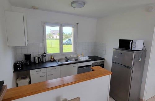 Plouguerneau House | Vacation home 300m from Grève Blanche beach