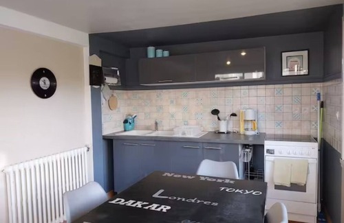 Ploufragan Apartment | Vacation home 8 km from the sea with enclosed garden, south-facing terrace, bicycle shed
