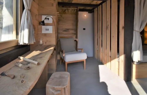 Piuro House | Vacation home Alpine Suite in Bergell (Italien) - 3 persons, 1 bedrooms
