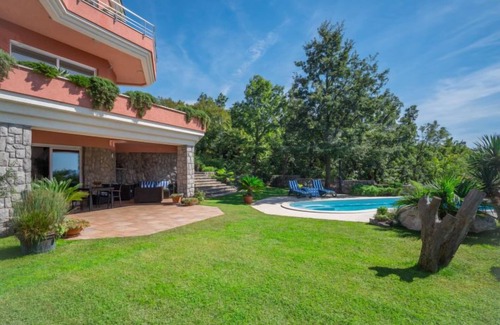 Zurkovo House | Vacation home Anamia by Interhome