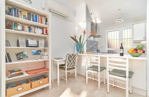 Almunecar House | Vacation Home "Ático Capela Vistas Al Mar" with Sea View, Shared Pool & Wi-Fi