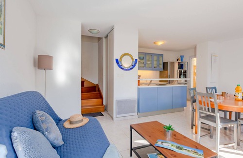 Frejus House | Vacation home Atrium by Interhome