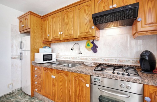 La Jaca Apartment | Vacation Home "Attico Drago" close to the Beach with Terrace & Wi-Fi