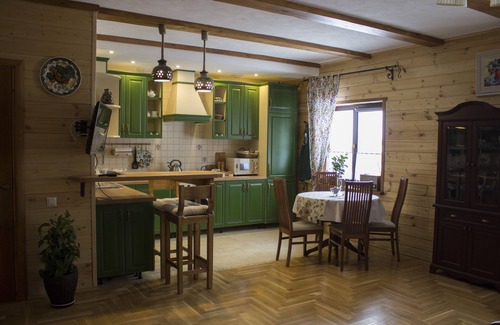 Kolodishci House | Vacation Home BY THE FIREPLACE with sauna