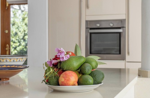 Almunecar House | Vacation Home "Casa Laura" with Mountain View, Pool, Garden, A/C & Wi-Fi
