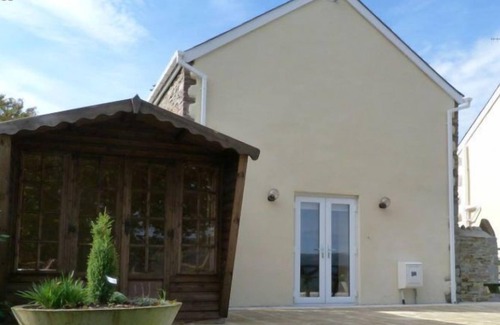 Margam House | Vacation home Cieline in Swansea - 6 persons, 3 bedrooms