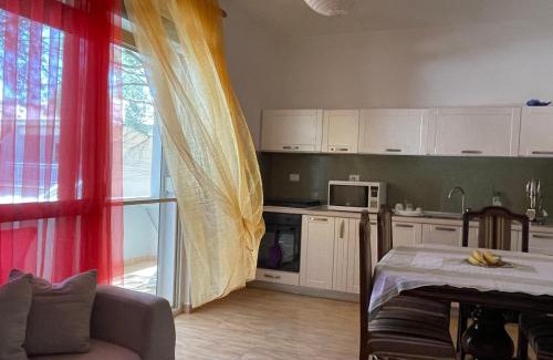 Velipoje House | Vacation Home Dibra