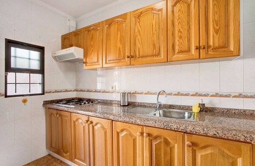 La Jaca Apartment | Vacation Home "Drago 6" with Sea View, Private Terrace & Wi-Fi