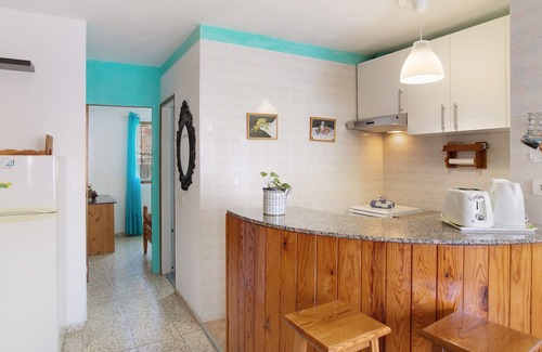 La Jaca Apartment | Vacation Home "El Drago 3" with Sea View, Private Terrace & Wi-Fi