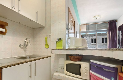 La Jaca Apartment | Vacation Home "El Drago 3" with Sea View, Private Terrace & Wi-Fi