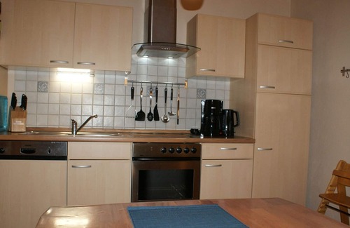 Tannenhausen House | Vacation home Fentje - Holiday home, shower and bath, WC, 2 bedrooms