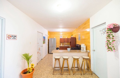 Guayabo House | Vacation Home for 20 Guests with 2 Private Pools