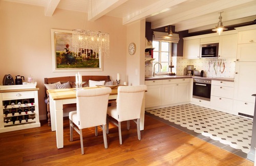 Oldsum House | Vacation home for 3 guests with 153m² in Oldsum (143792)