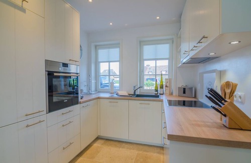 Westerland House | Vacation home for up to 6 people with garden and sauna.