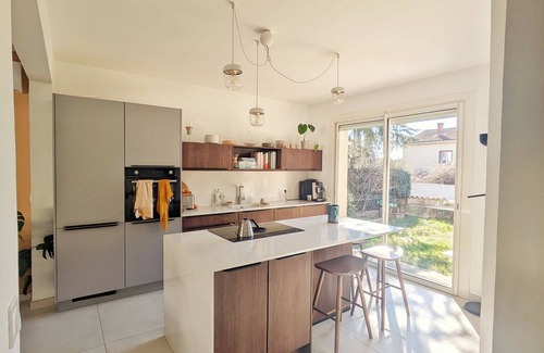 Castelnau-le-Lez House | Vacation home with pool (8/10 people)