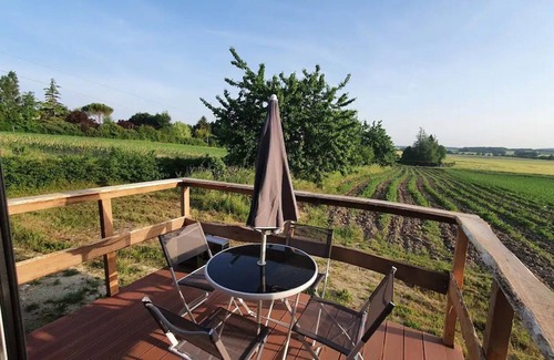 Yviers House | Vacation Home "Gîte Serge" with Shared Terrace, Shared Garden & Wi-Fi