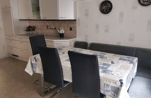 Nußbaum Apartment | Vacation home Gramm - 9-bed apartment, shower, WC, non-smoking