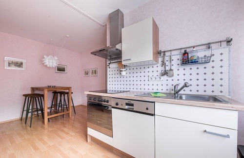 Dillendorf House | Vacation home Hunsrückliebe - Holiday home, shower, WC, 2 bedrooms