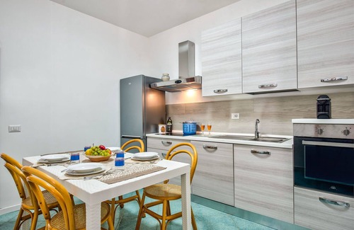 Anacapri House | Vacation Home in Capri with 2 bedrooms sleeps 4