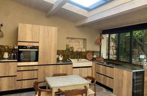 Carpentras House | Vacation home in Provence with swimming pool, at the foot of Mont Ventoux