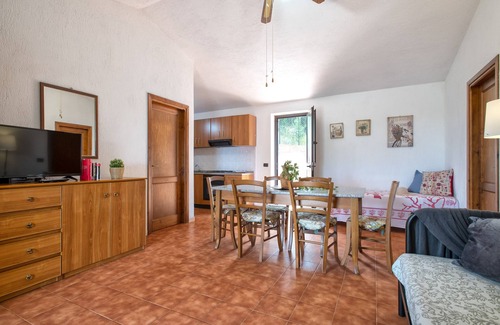 Trinita d'Agultu e Vignola House | Vacation Home "La casa vista isola" with Sea View, Terrace & Garden