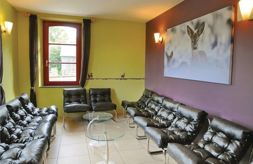 Nassogne House | Vacation home Jachtpaviljoen is located in the forest of Nassogne and in the heart of the Ardennes.