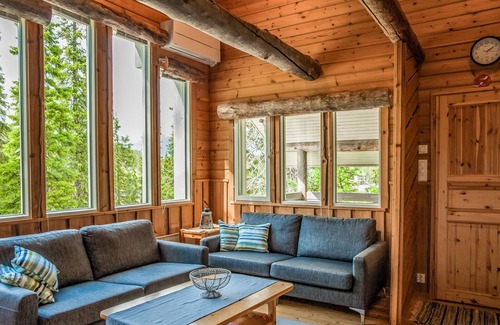 Rukatunturi House | Vacation home Kallio by Interhome