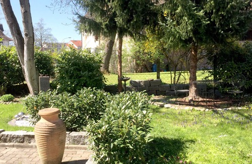 Reutin House | Vacation home Köchlin - charming semi-detached house with garden and parking space