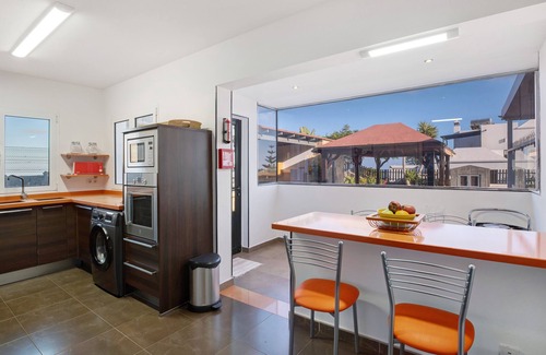 Conil House | Vacation Home 'Ladera De Conil' with Sea View, Wi-Fi and Air Conditioning