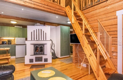 Ylojarvi House | Vacation home Loimu by Interhome