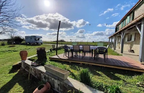 Yviers House | Vacation Home "Maison Serge" with Private Terrace, Shared Garden & Wi-Fi