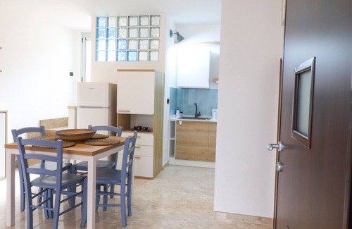 Otranto House | Vacation Home "Malika" with Private Terrace, Balcony & Wi-Fi