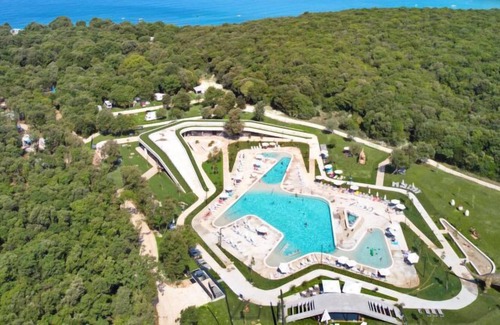 Bale House | Vacation home Mon Perin Mobilehome Comfort Plus in Rovinj/Bale - 6 persons, 2 bedrooms