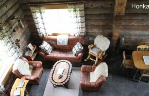 Kehys-Kainuu House | Vacation home Pykälä - log village in Kuhmo - 17 persons, 5 bedrooms