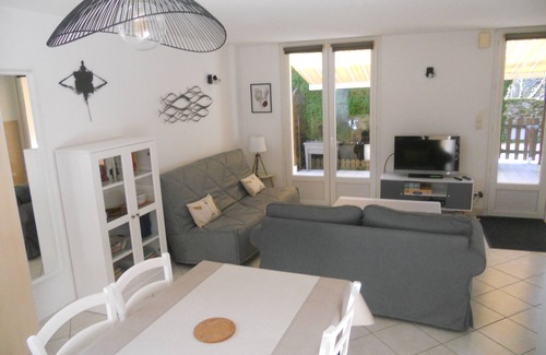 Damgan House | Vacation home south brittany -DAMGAN-200m beach and fishing, WIFI fiber.