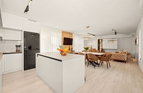 Loborika House | Vacation home Tea by Interhome